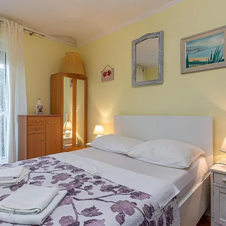 3 Bedroom Lovely In