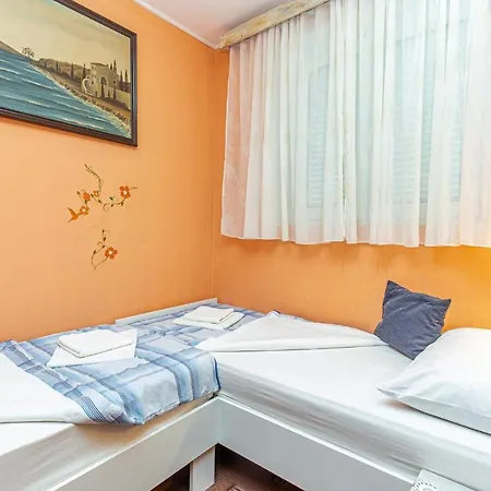3 Bedroom Lovely In *
